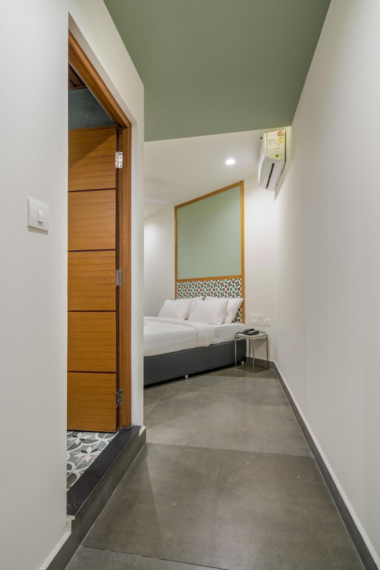 Aryaas Regent Hotel Kochi Ngoại thất bức ảnh