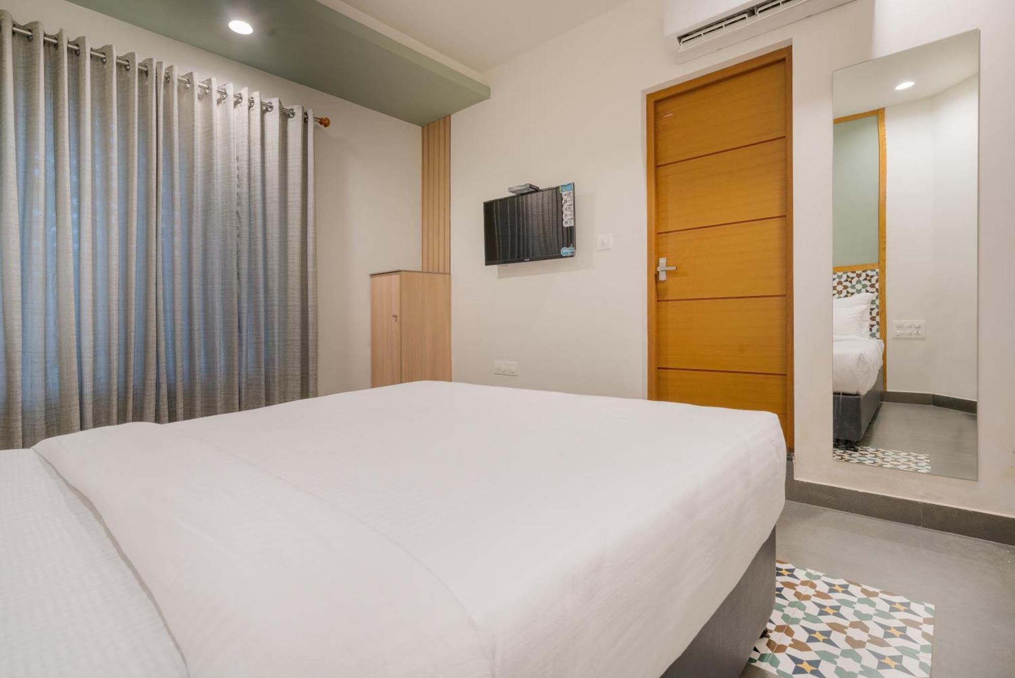 Aryaas Regent Hotel Kochi Ngoại thất bức ảnh